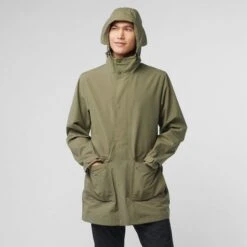 FRILUFTS SAKATA HOODED PARKA Herren - Regenjacke 37 FRILUFTS SAKATA HOODED PARKA Herren - Regenjacke -Trekking Haus 5637933287 t sakata hooded parka frilufts 24